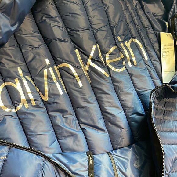 Calvin Klein Packable Water Resistant Jacket NEW - Picture 6 of 7